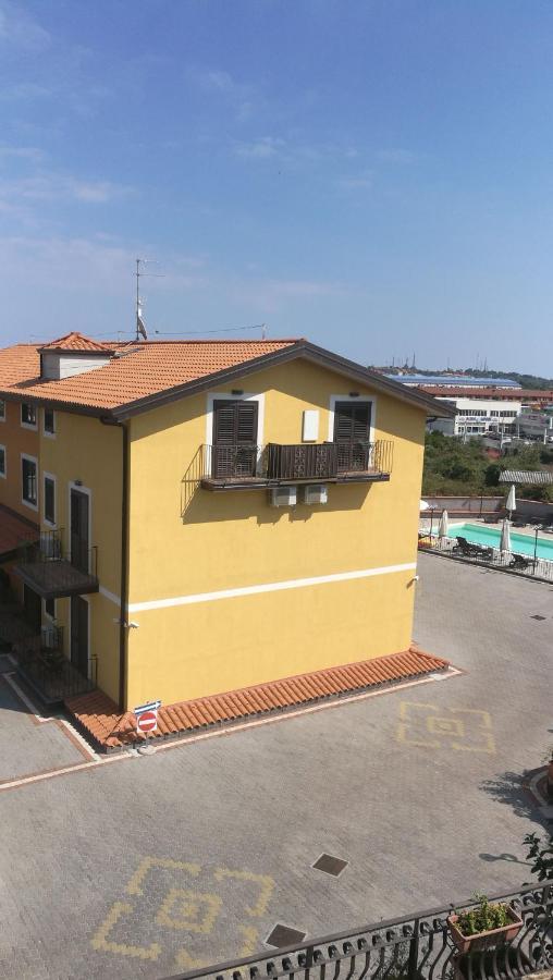 Bed and Breakfast I Colori Dell'Etna San Giovanni La Punta Exterior foto